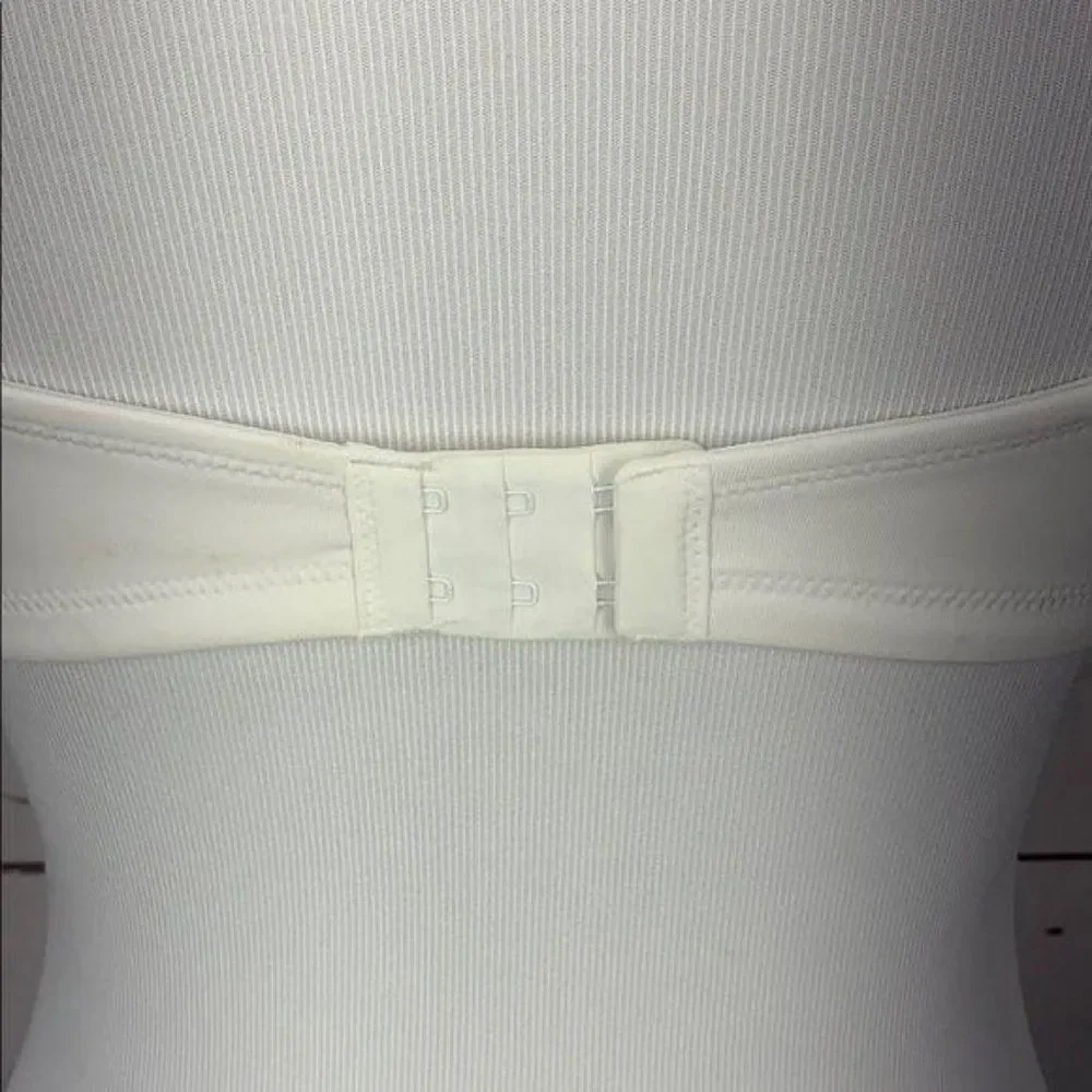 Vanity Fair 36B Off White Full‎ Figured Bra